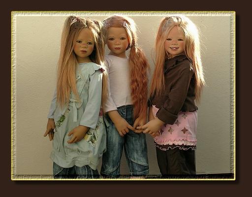 Adelia, Nella, Tetti