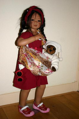 Eine von Marjoleins Zwillingen mit Ebo