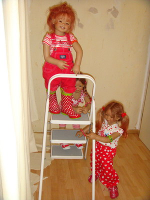 Sanrike, Anne Moni, Tivi