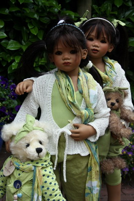 Sinami und Setina mit Cisca und Selly