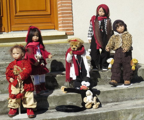 Tammi Zwillinge, Ilsa, Ai Leen