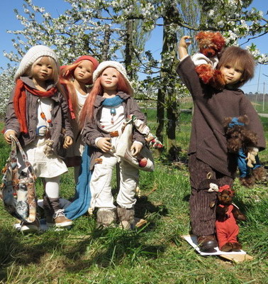 Sarai, Maliwi, Lenka, Paul
