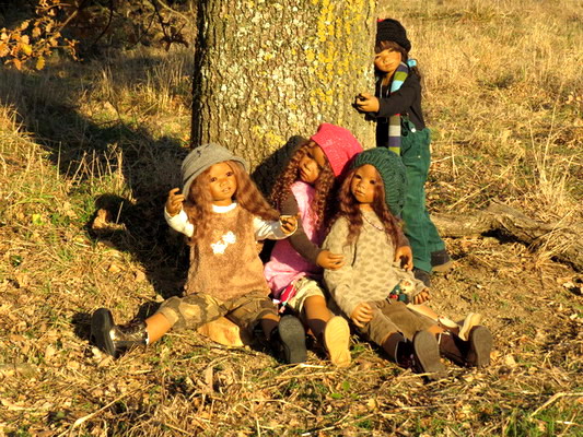 Nia, Ntathi, Matoka, Kashmiri