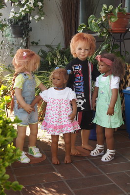 Natalie, Kuki, Freddie, Sibi