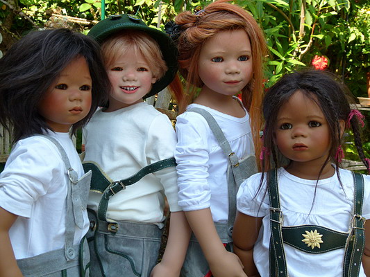 Nakuma, Tetti, Marthy, Leleti